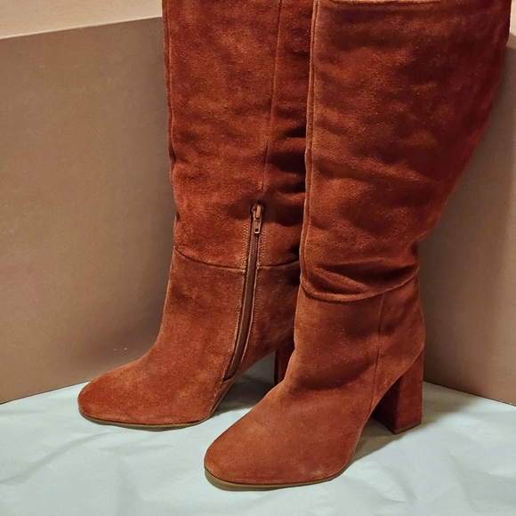 ASOS DESIGN Wide Calf Comet Suede Knee High Boots in Rust Red size 6 - Picture 6 of 7